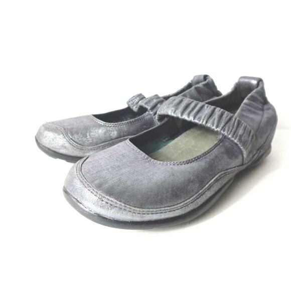 DANSKO EUR 39 US 8.5M 9M Chrissy Mary Jane Silver Pewter Slip On Wedge Shoe - Picture 1 of 8